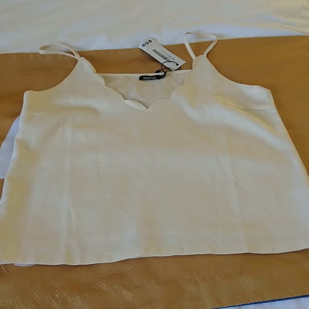 Boohoo tank